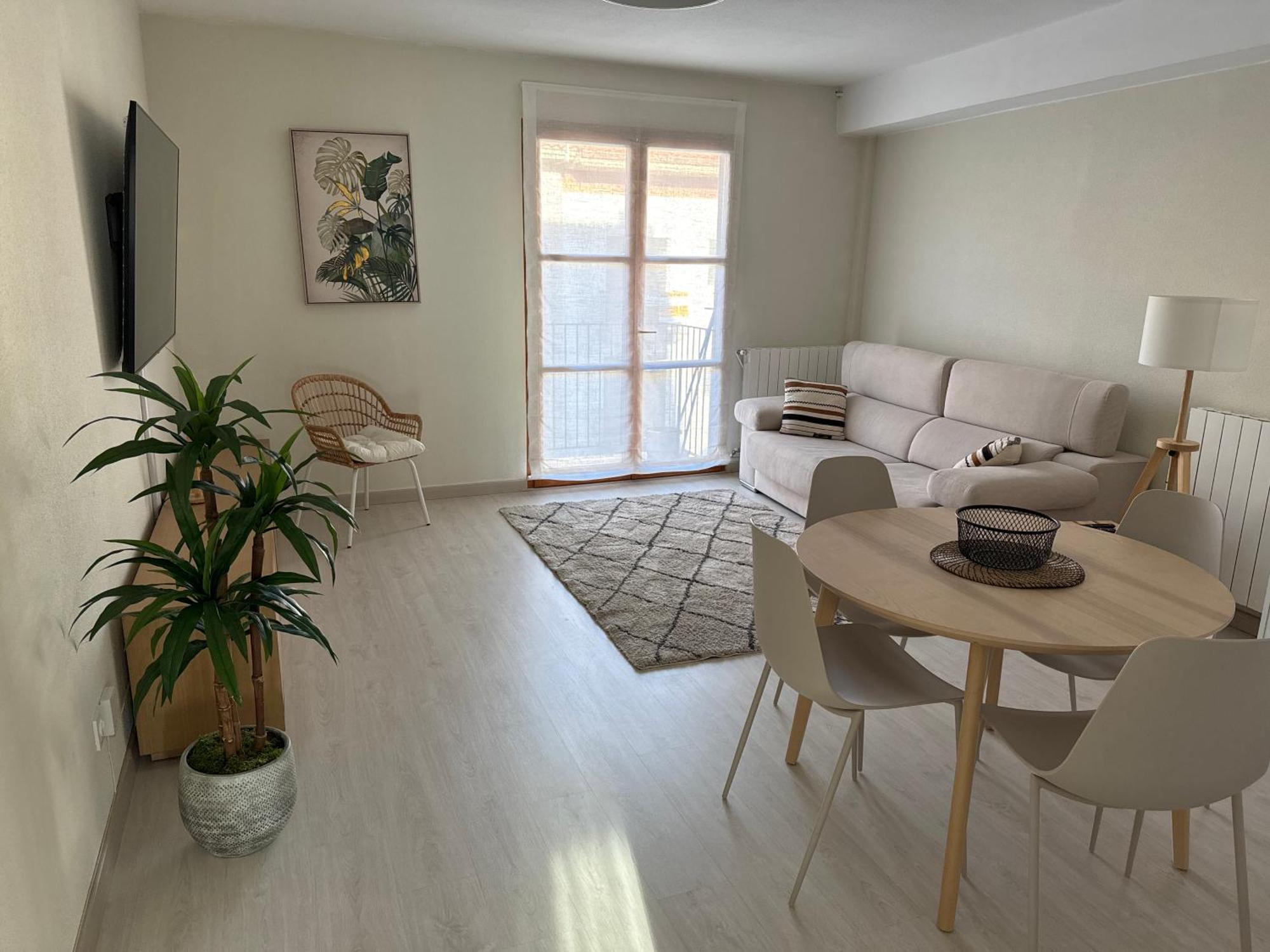 Apartamento Recien Reformado En Ескарай Екстер'єр фото