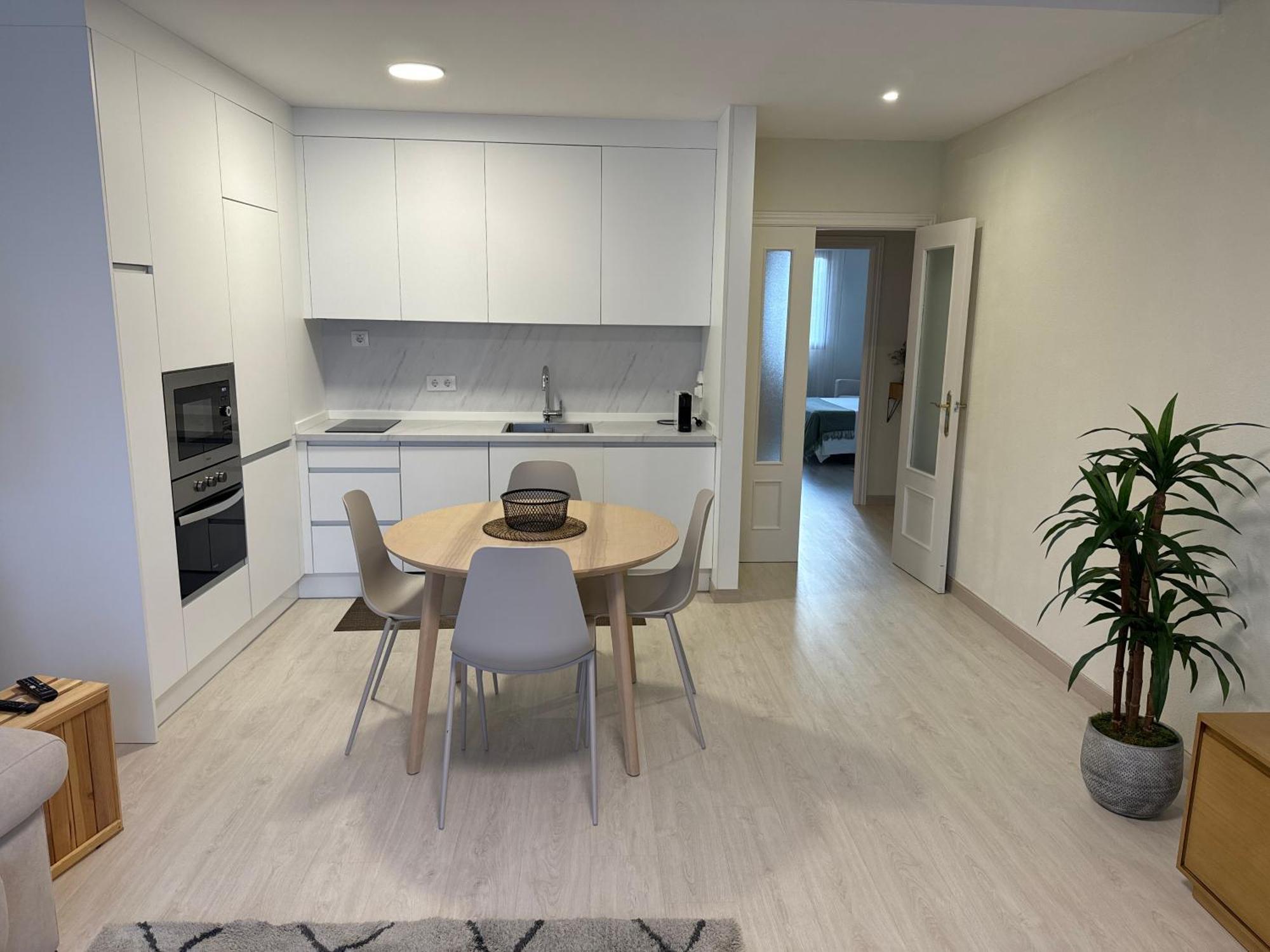 Apartamento Recien Reformado En Ескарай Екстер'єр фото