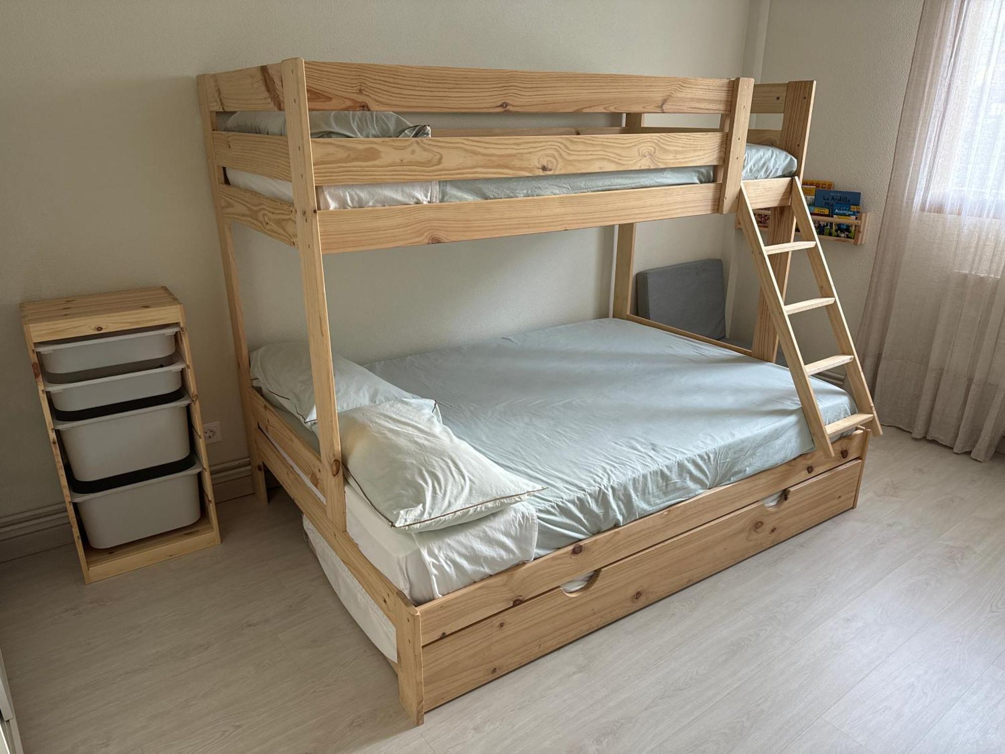 Apartamento Recien Reformado En Ескарай Екстер'єр фото