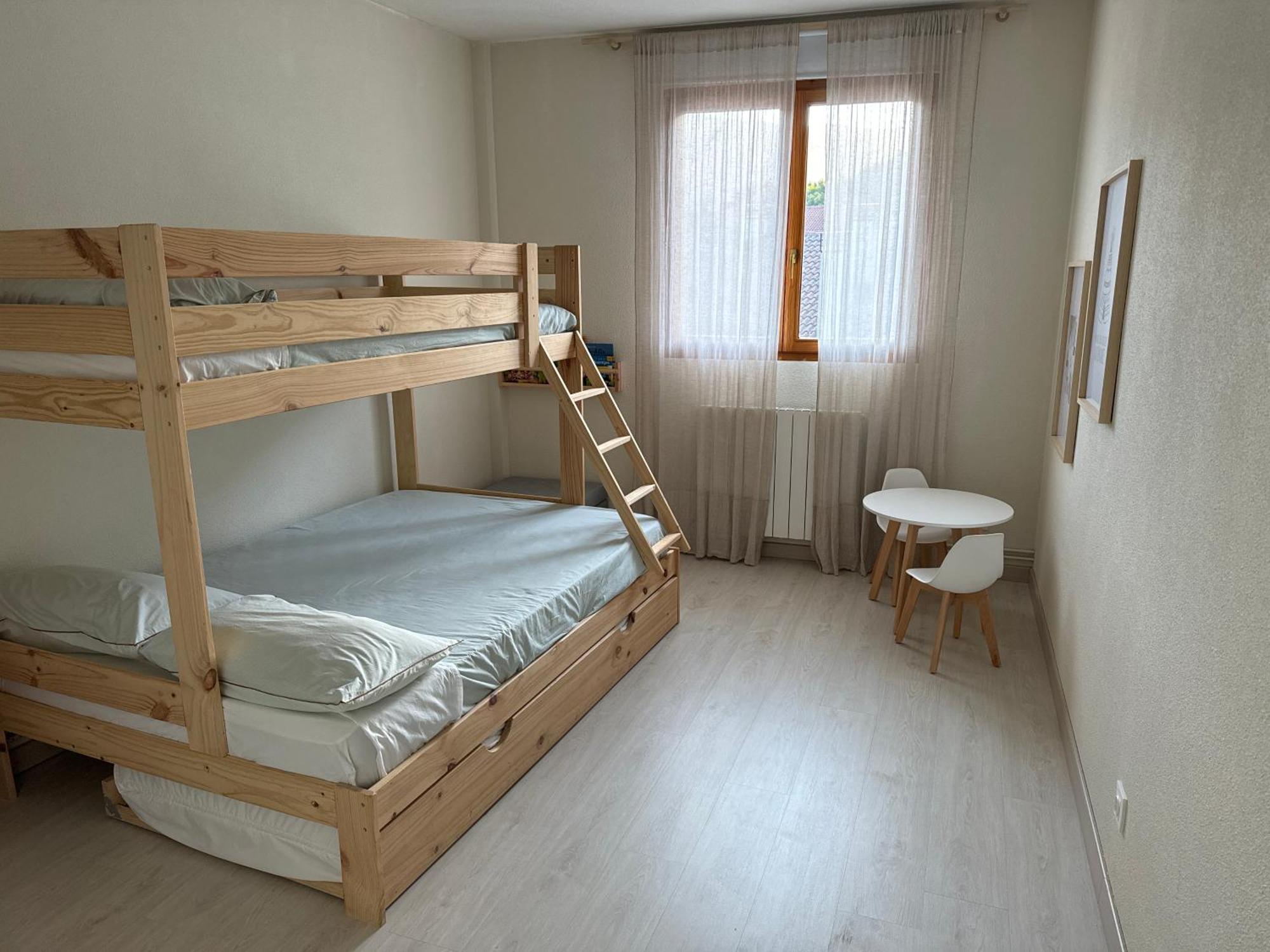 Apartamento Recien Reformado En Ескарай Екстер'єр фото